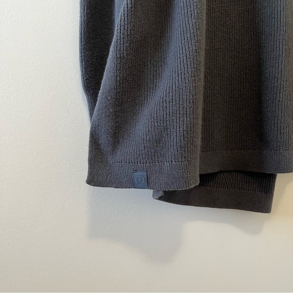 Lululemon Side Slit Sweater Wrap in Graphite Gray Size 10 - Picture 8 of 9